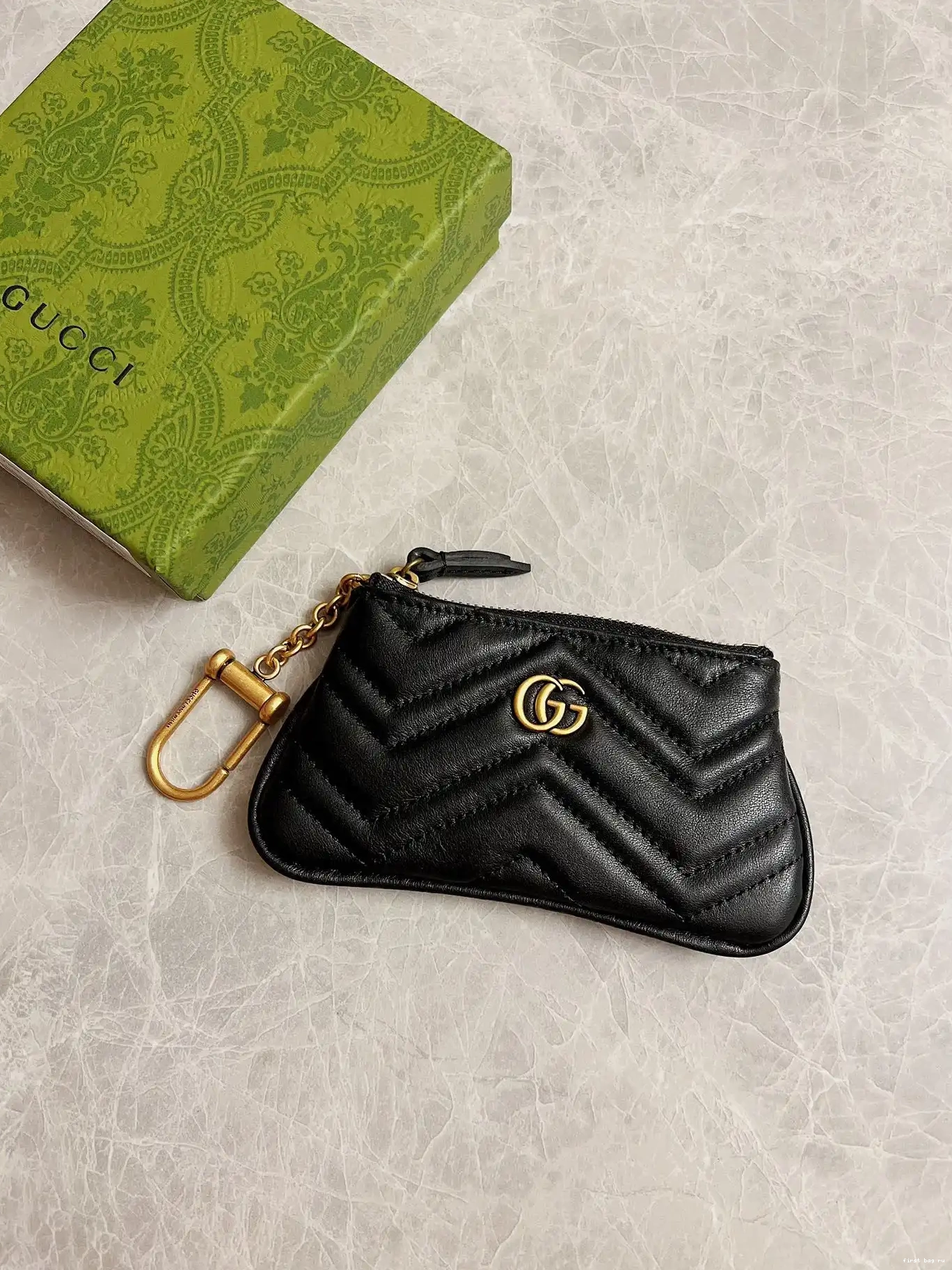 Marmont Gucci matelassé case key GG 0615